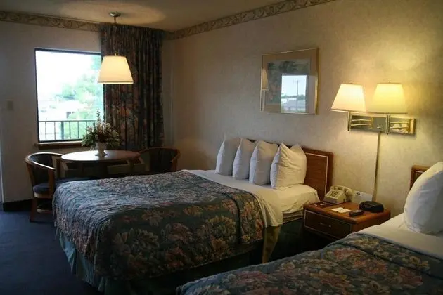 Days Inn by Wyndham Vineland