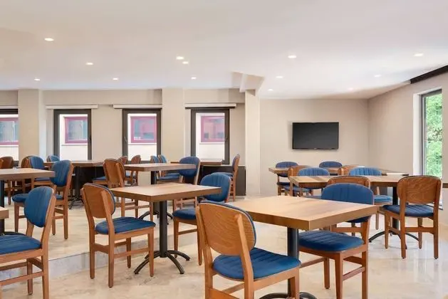 Days Hotel by Wyndham Ankara Cankaya - Yerinde Yemek