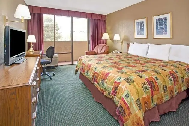 Days Hotel by Wyndham Boulder - Genel
