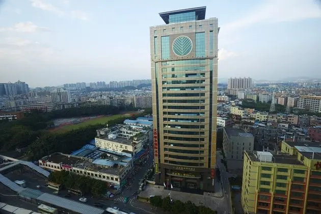 Daysun International Hotel