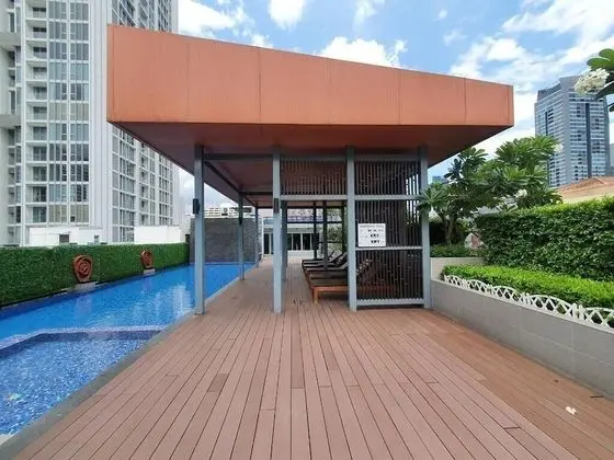 Dazzle Residence - Havuz