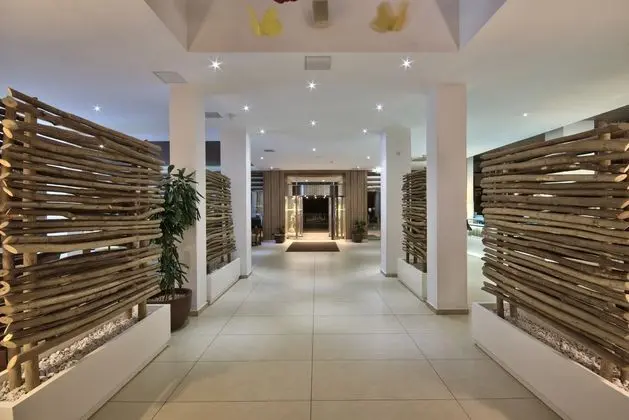 db Seabank Resort + Spa – All Inclusive - Lobi