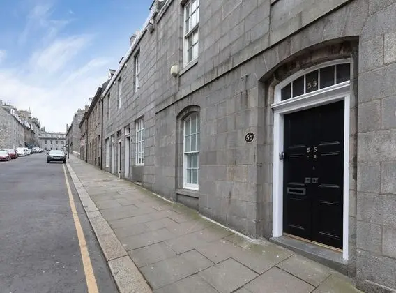 Dbeautifiers Apartments - Adults Only