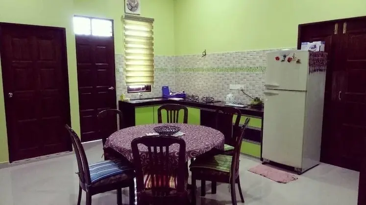 DBukit Losong Villa 1 Kuala Terengganu - Mutfak