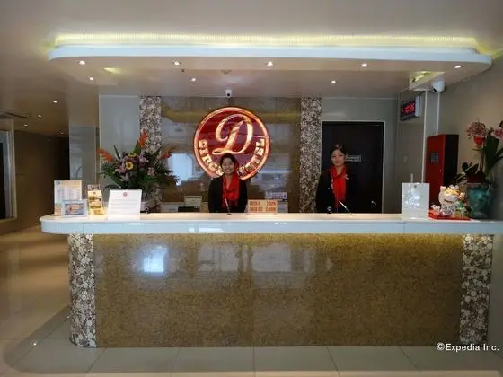 DCircle Hotel - Lobi