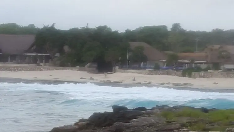 D'Coin Lembongan - Plaj