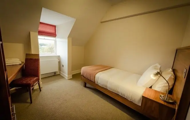 DCU Rooms at All Hallows College - Oda