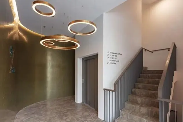 DD Suites Serviced Apartments - Lobi