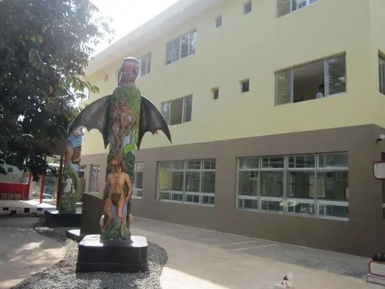 DDD Habitat Marikina Hotel - Dış Mekan