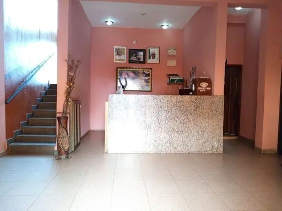 De-Aces Hotels & Conference Centre