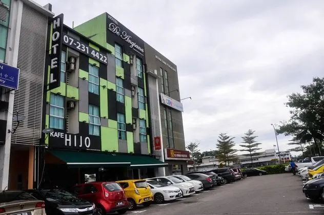 DE ANGSANA JOHOR BAHRU