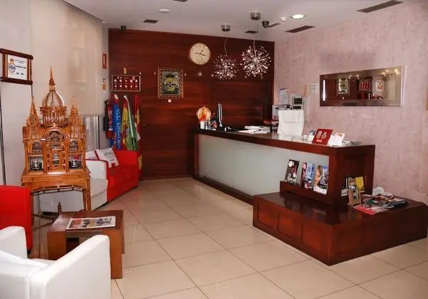 Hotel Villa de Cacabelos - Lobi