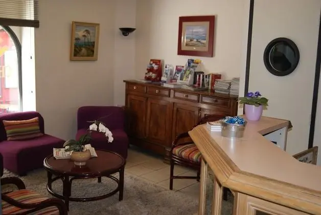 Hotel de Champ de Mars