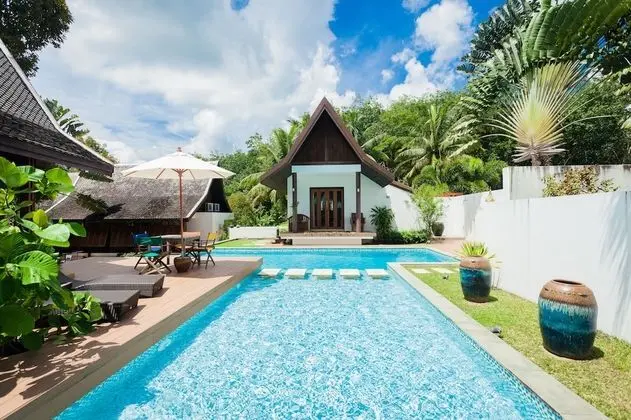 De Chom Villa