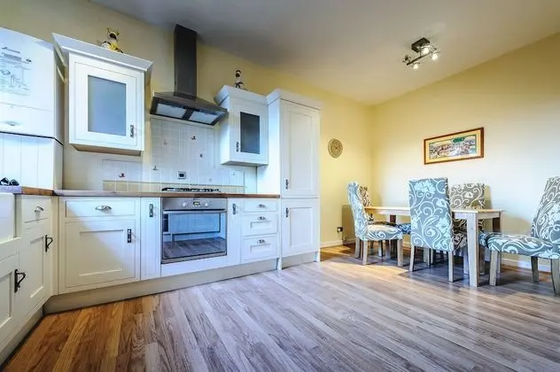 De Courceys Manor Cottages - Mutfak