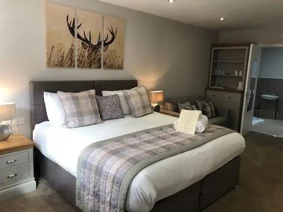 De Courceys Manor Cottages - Oda