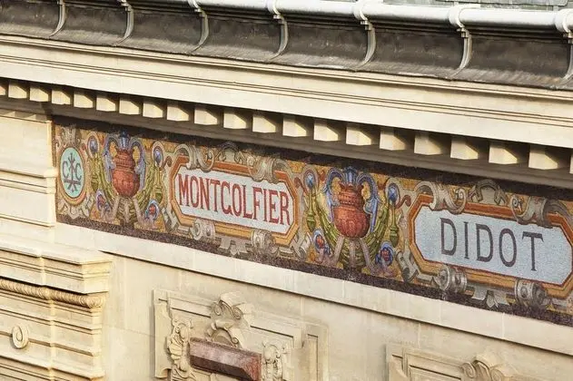 Hotel De Fleurie - Genel