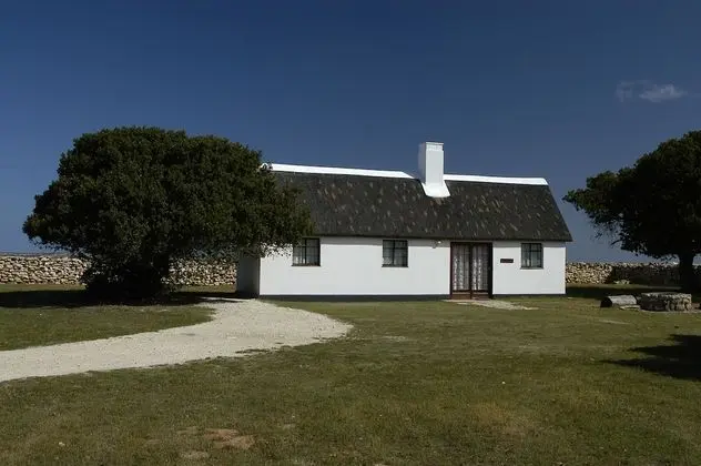 De Hoop Equipped Cottages