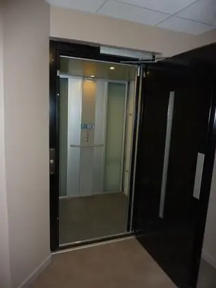 Hotel de la Cathedrale - İç Mekan