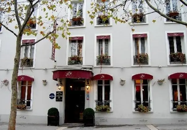 Hotel de la Porte Dorée - Genel