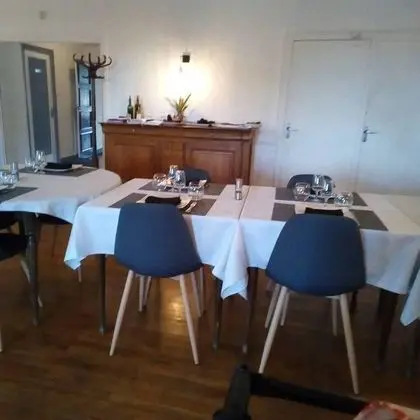 Hotel De La Terrasse - Yerinde Yemek