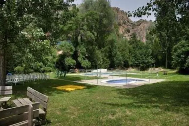 De La Trucha Hotel