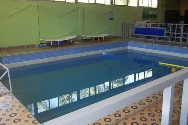 Villa De l'Intégration - Havuz