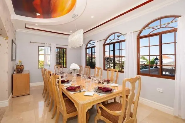Villa De-Luxe Paradise - Oda Düzeni