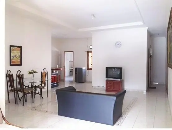 De Nuansa Dago Villa by HouseinBandung - Oda Düzeni
