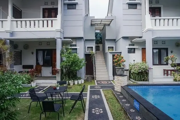 De Pavilla Homestay Bali - Dış Mekan