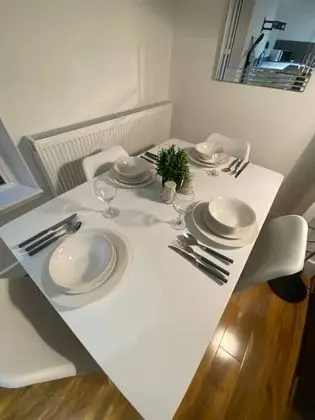 De Parys Serviced Flat 4 in Bedford - Oda