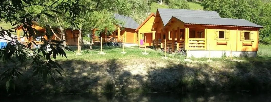 Hotel de plein air les Cariamas