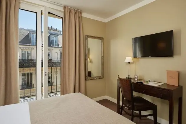 Hotel De Sevres - Oda