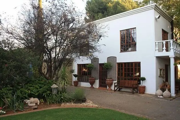 De Stallen Guesthouse