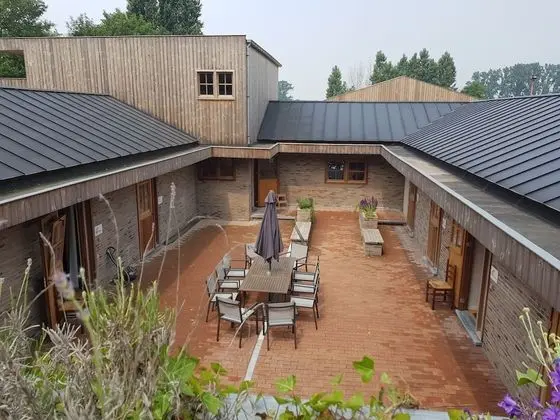 De Steenakker - Hostel