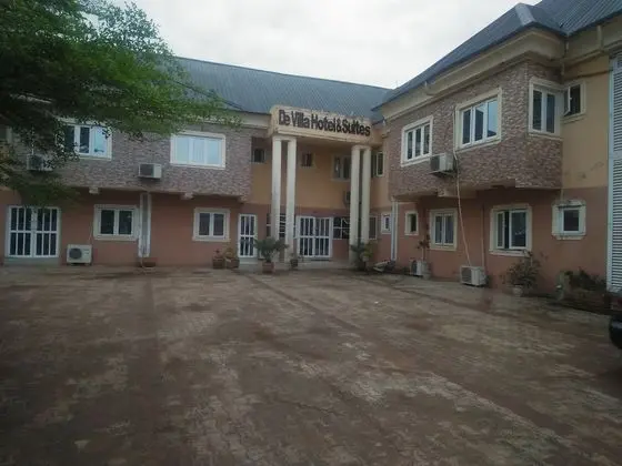 De Villa Hotel and Suites