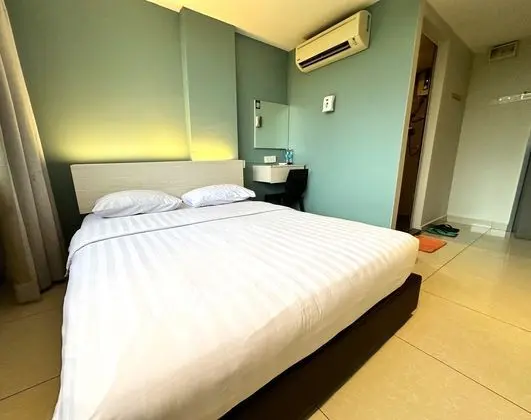 DE UPTOWN HOTEL P J 222 - Oda