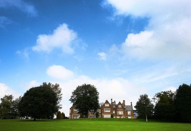 De Vere Hartsfield Manor