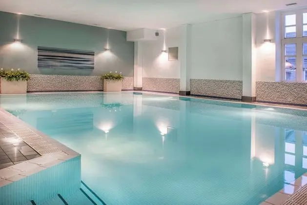 De Vere Tortworth Court - Havuz