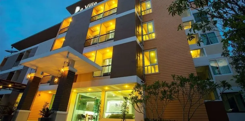 De Ville Nakhon