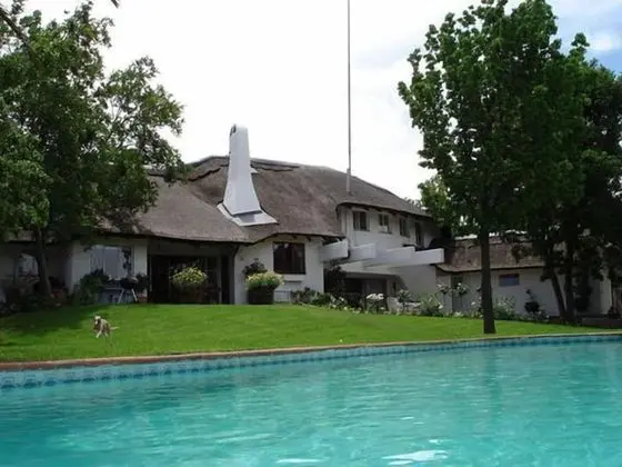 De Witt'e Guest House - Havuz
