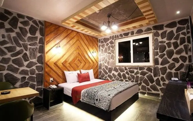 Deagu Dongdaegu Station Royal