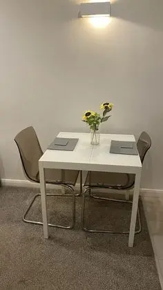 Dealhouse F7- Apartments - Yerinde Yemek