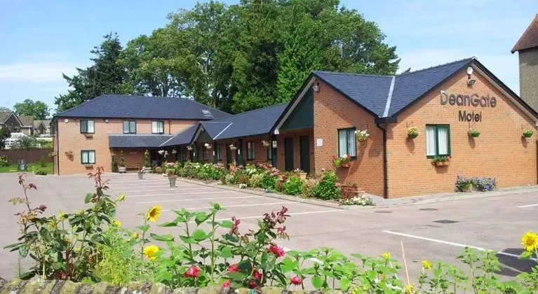 Deangate Motel