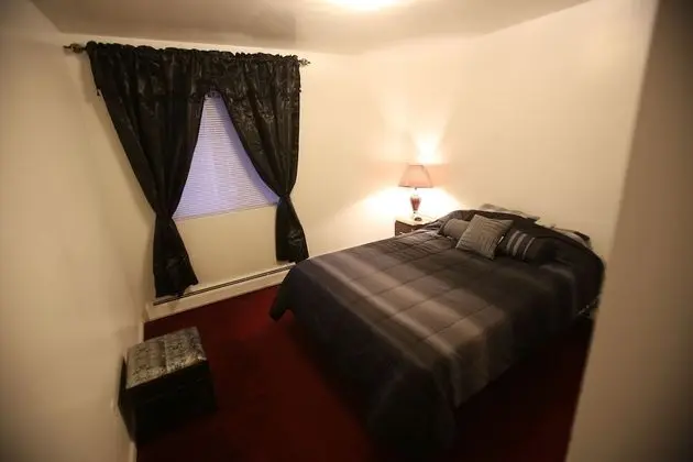 The Dearborn Suites - Oda