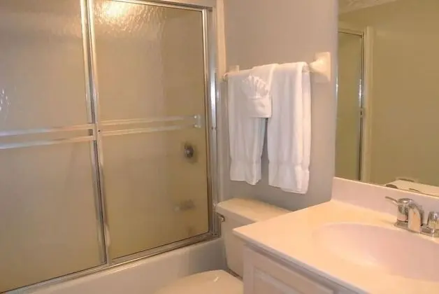 Deborah's Santa Maria Harbor Condo - Banyo Tipleri