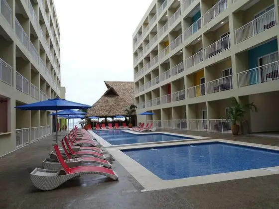 DECAMERON ISLA CORAL - Havuz
