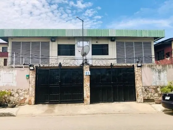 DeClove Residence