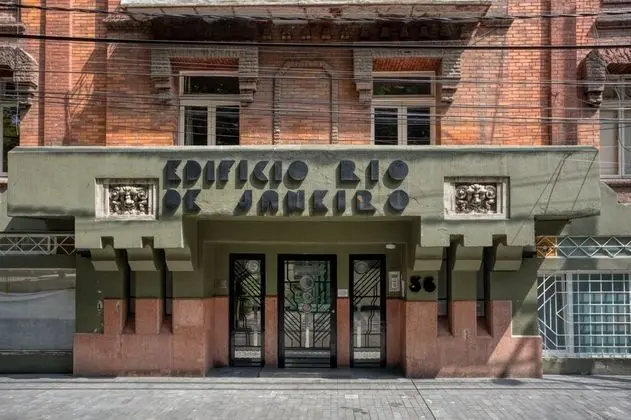 Deco Housing Luxury Rentals in Roma Norte