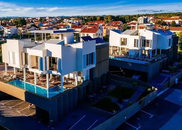 Dedaj Resort - Villa Almaro